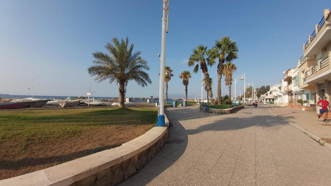 Del Parque Flats Pina Beach Malaga Ngoại thất bức ảnh